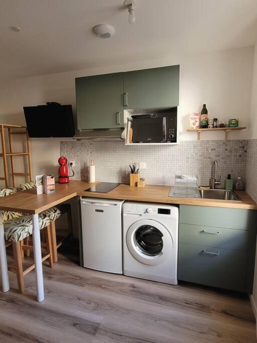 Cosy Proche Centre Apartment
